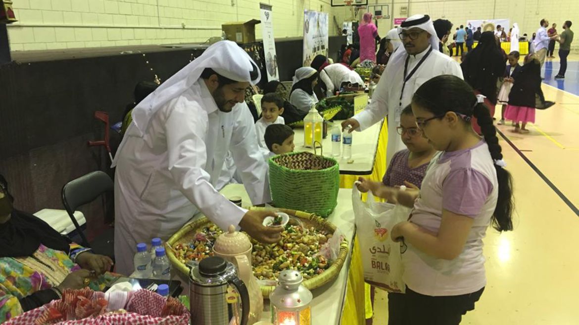 احتفال القرنقعوه يدخل البهجة على الأطفال