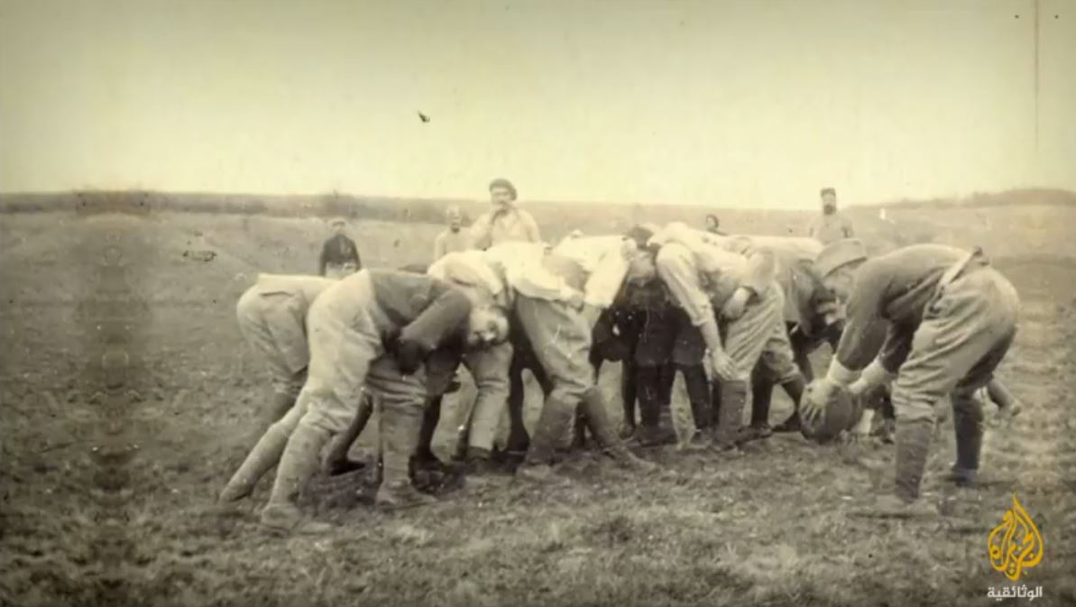 اقترح بعض الضباط الشباب المتحمسين استبدال التمارين العسكرية بالرياضة