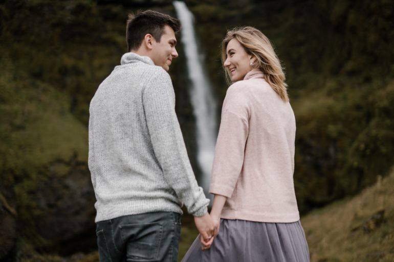 أزواج وزوجات