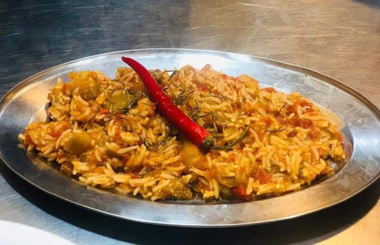 من اكل سليم كأكلة الكمونة الجنوبية وهي من اشهر اكلات اهل جنوب لبنان