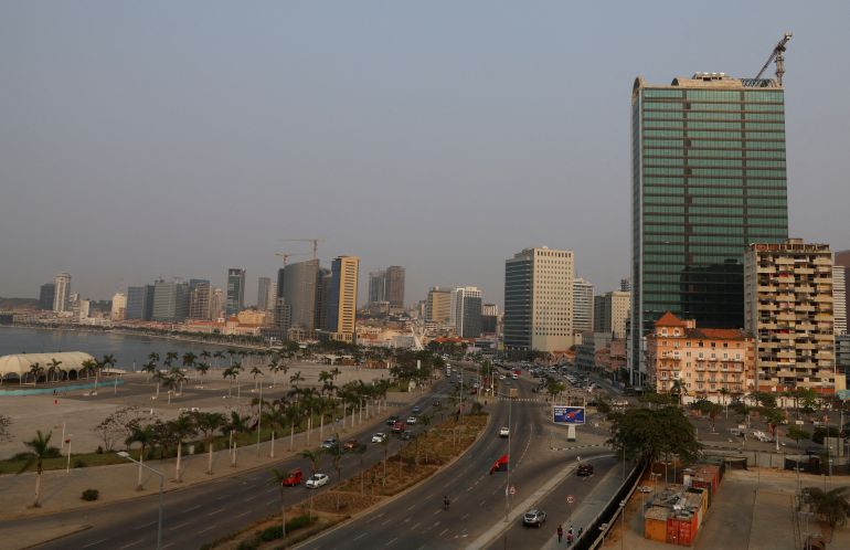 FILE PHOTO: A general view of Luanda in Angola, August 25, 2022. REUTERS/Siphiwe Sibeko/File Photo
